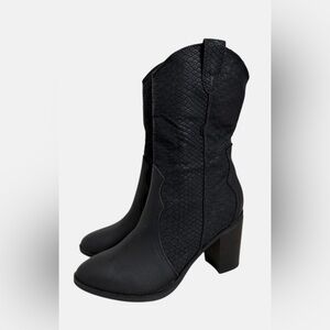 MIA Cindy Embossed  Western Cowboy Boots
In Black Python